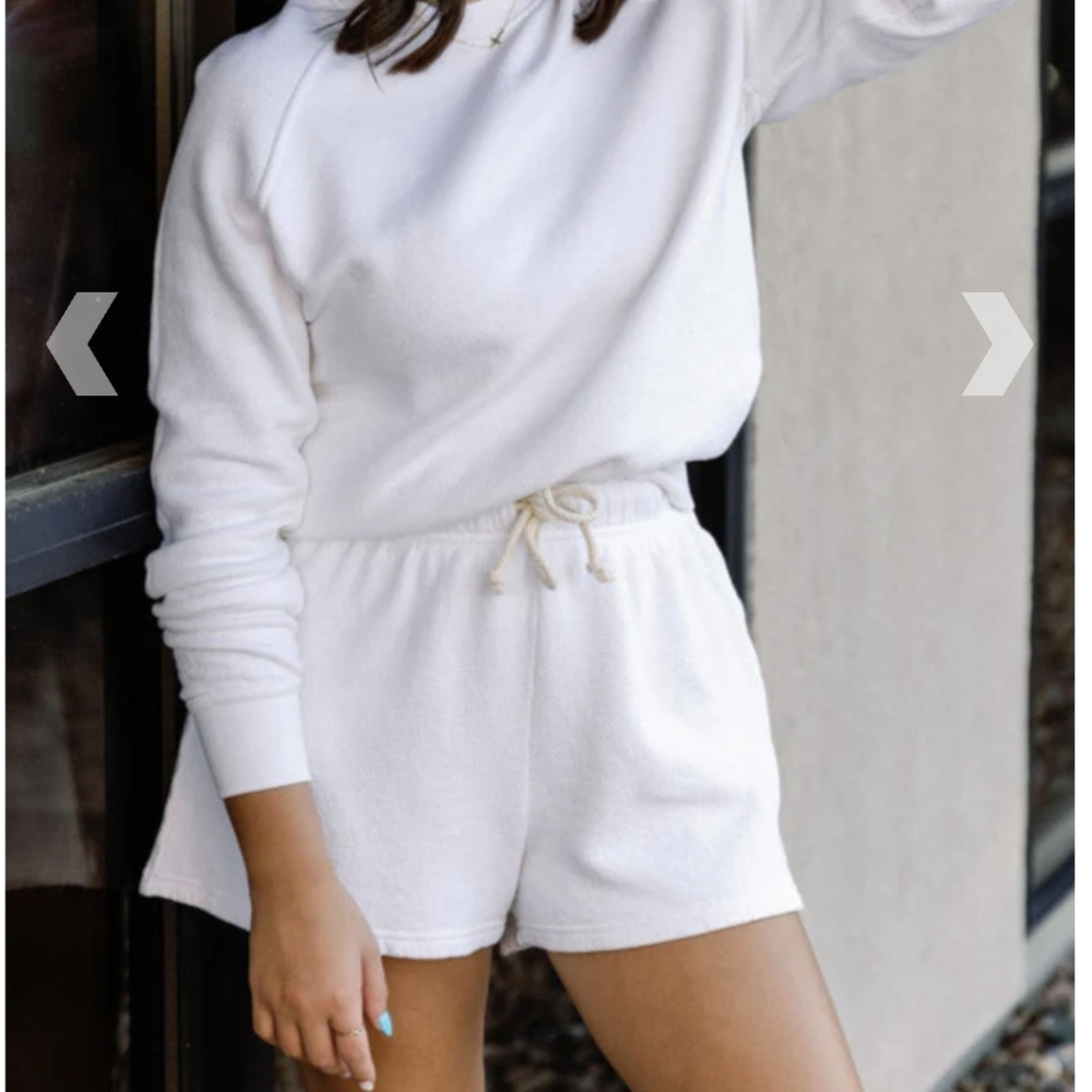 Perfect White Tee Becca Military Thermal Shorts